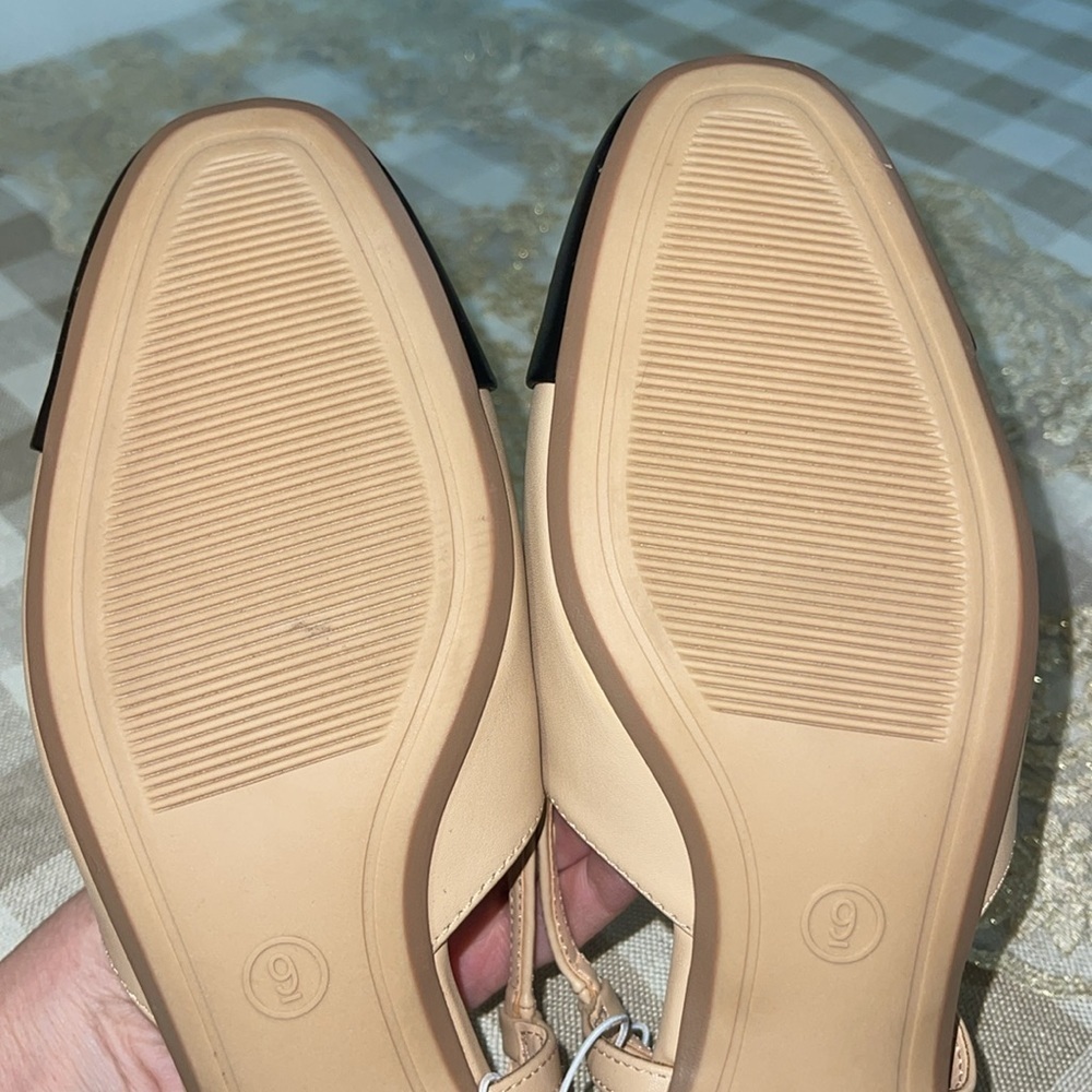 Women's Maxine Slingback Ballet Flats - A New Day™ NEW
Multiple Sizes Old Money - Picture 10 of 10